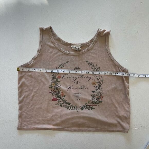 French pastry beige everything is possible cropped tank top large/XL - Picture 2 of 9